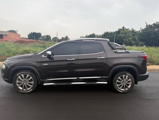 FIAT TORO 2.0 16V TURBO DIESEL RANCH 4WD AT9